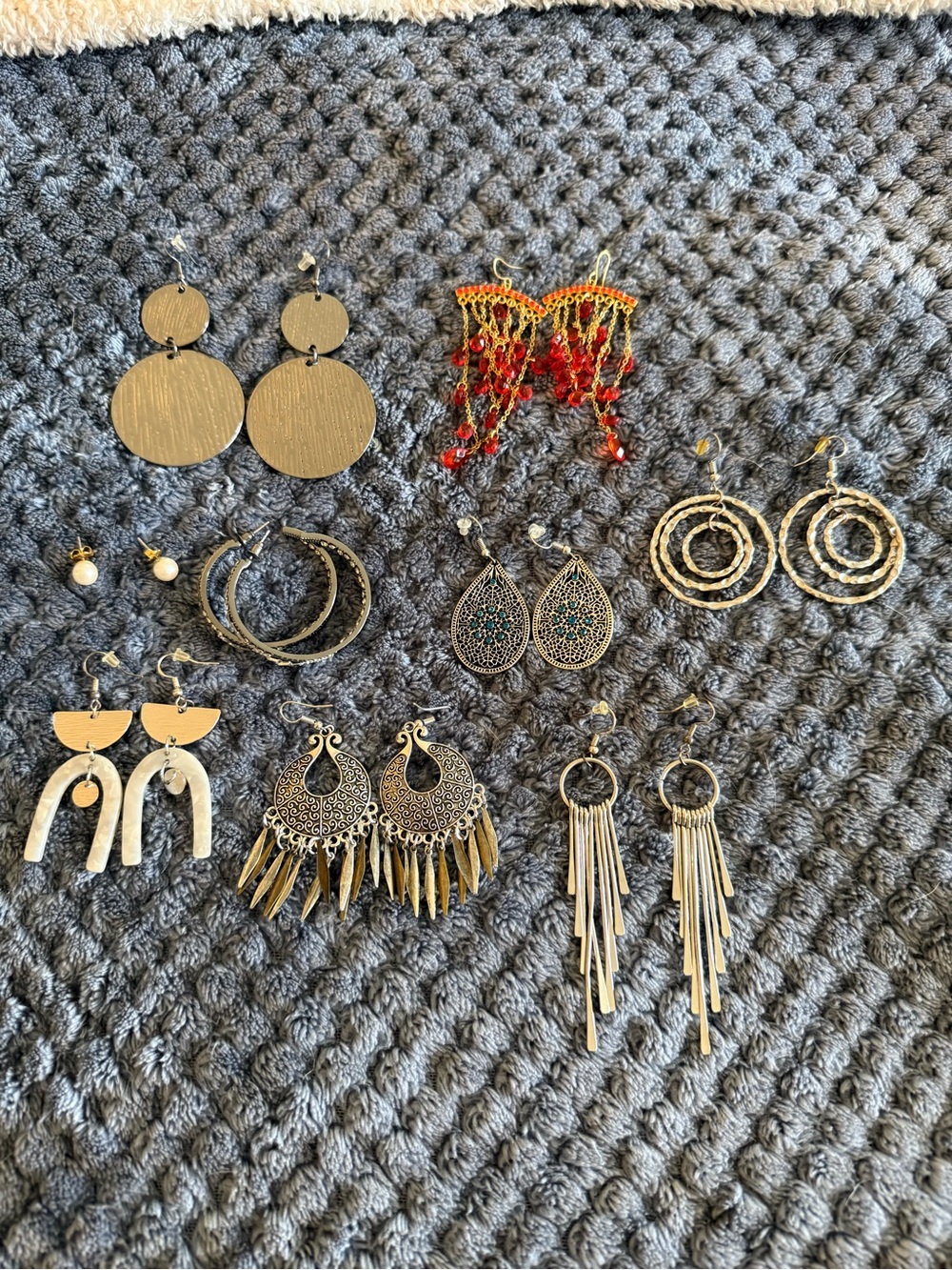 Assorted Women's Earrings Sets
